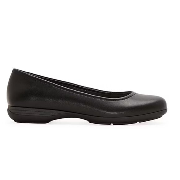 NiB East 5th Women's Erin Round Toe Ballet Flats Black Size 8.5 M $70 RY1427 - Picture 2 of 4